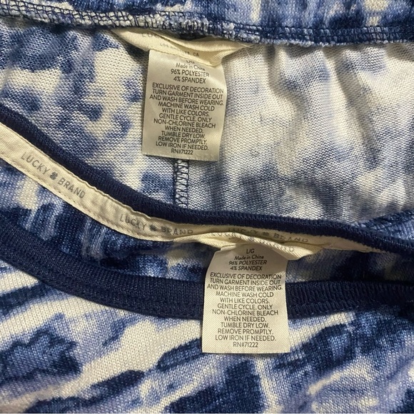 Lucky Brand 2 Piece Soft Blue Tie Dye Pajama Set Short Sleeve Pants - Picture 6 of 6